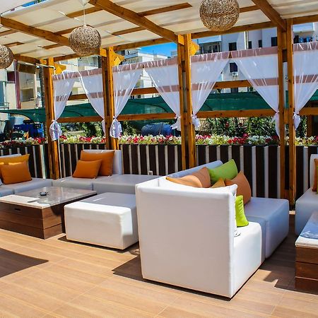 Hotel La Quercia Дуррес Екстер'єр фото