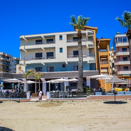 Hotel La Quercia Дуррес Екстер'єр фото