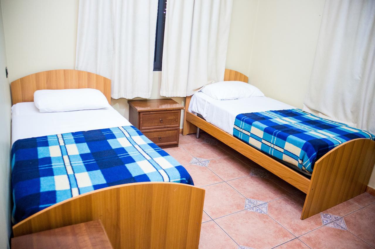 Hotel La Quercia Дуррес Екстер'єр фото